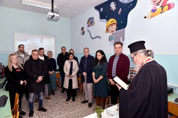 Φωτογραφία Πραγματοποιήθηκε η τελετή – παράδοση  του ανακαινισμένου Εργαστηρίου Πληροφορικής του Δημοτικού Σχολείου Κοπανού